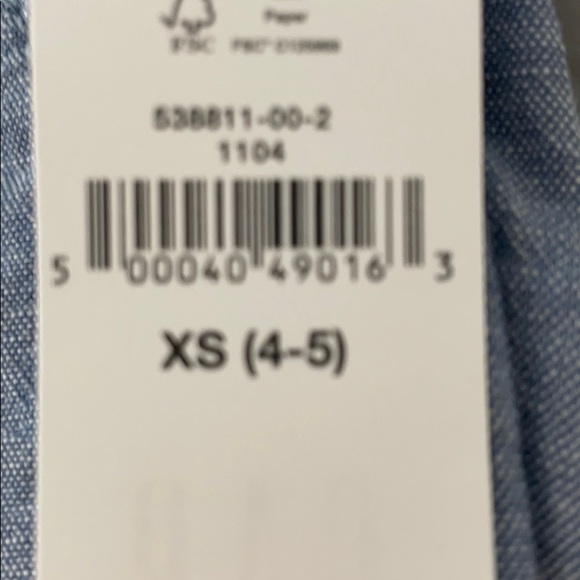 NWT GAP shorts (unisex) - Picture 2 of 2
